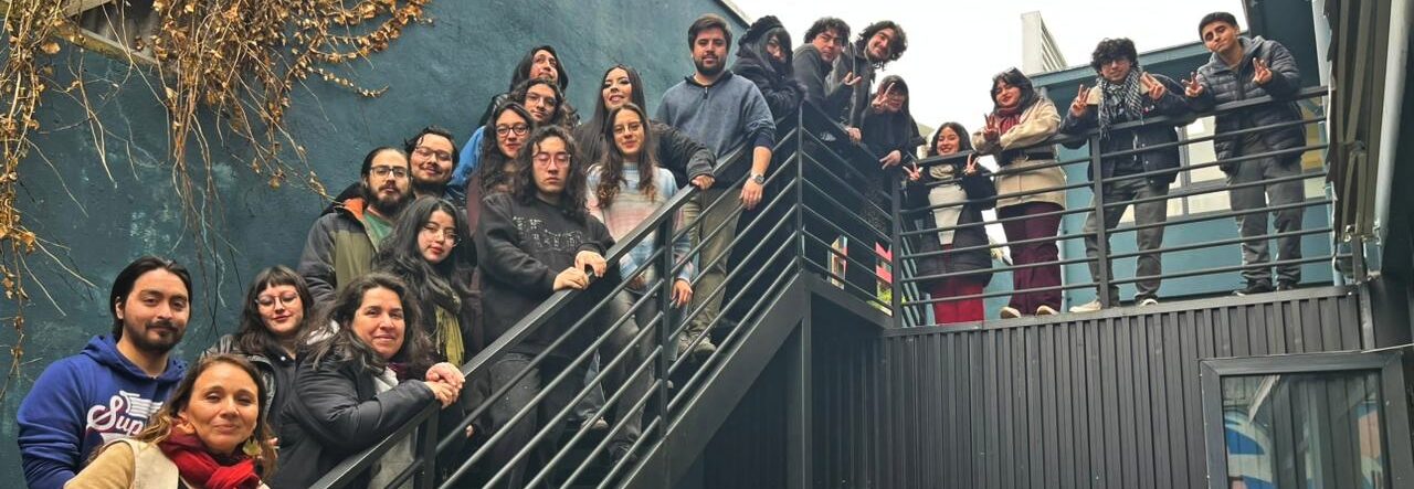 Pedagogía en Artes culmina histórica etapa formativa con exposición interdisciplinaria