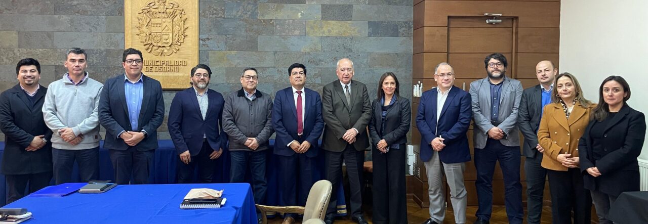 ULagos y Municipalidad de Osorno impulsan agenda conjunta en salud, patrimonio, medioambiente y servicios para la comunidad